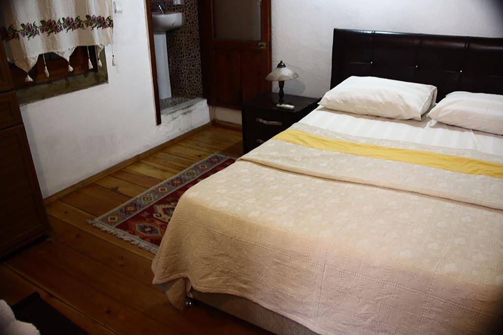 Ayfada Cafe & Pension Ayvalı Pokoj fotografie